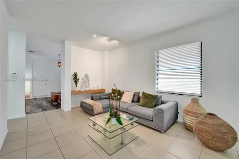 650 NE 191st Terrace Miami FL 33179