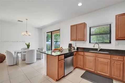 650 NE 191st Terrace Miami FL 33179