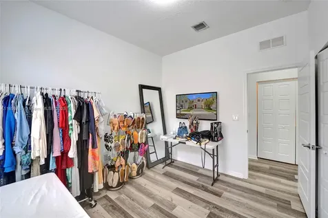 650 NE 191st Terrace Miami FL 33179
