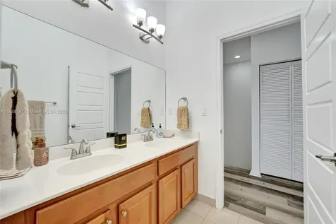 650 NE 191st Terrace Miami FL 33179
