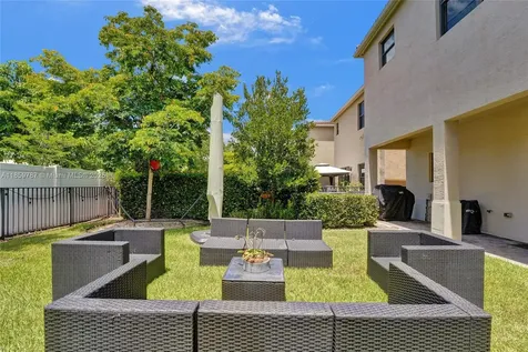 650 NE 191st Terrace Miami FL 33179
