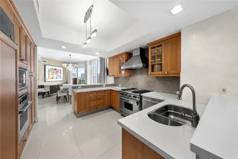 17875 Collins Avenue Sunny Isles Beach FL 33160
