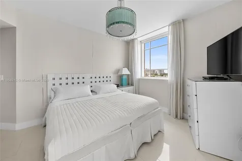 17875 Collins Avenue Sunny Isles Beach FL 33160