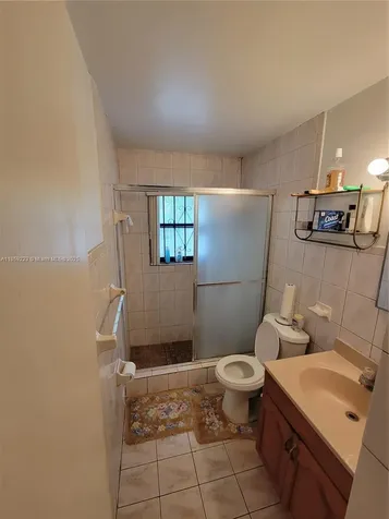 8901 NW 21st Avenue Miami FL 33147