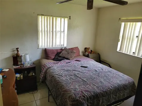 8901 NW 21st Avenue Miami FL 33147