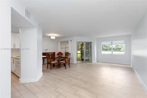 1110 SW 125th Avenue Pembroke Pines FL 33027