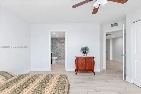1110 SW 125th Avenue Pembroke Pines FL 33027