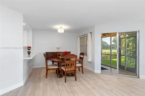 1110 SW 125th Avenue Pembroke Pines FL 33027