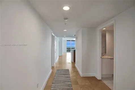 15051 Royal Oaks Lane North Miami FL 33181