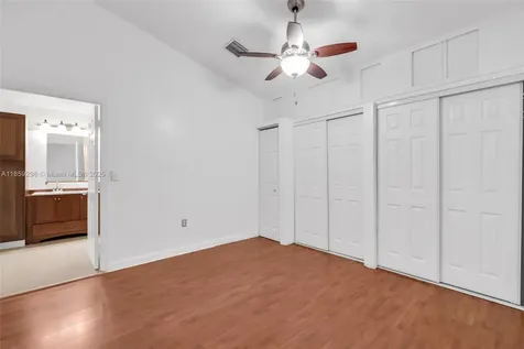 8711 SW 214th Street Cutler Bay FL 33189