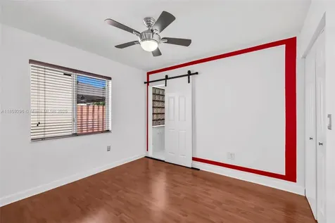 8711 SW 214th Street Cutler Bay FL 33189