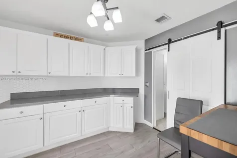 8711 SW 214th Street Cutler Bay FL 33189