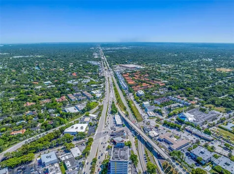 9855 S Dixie Highway Pinecrest FL 33156