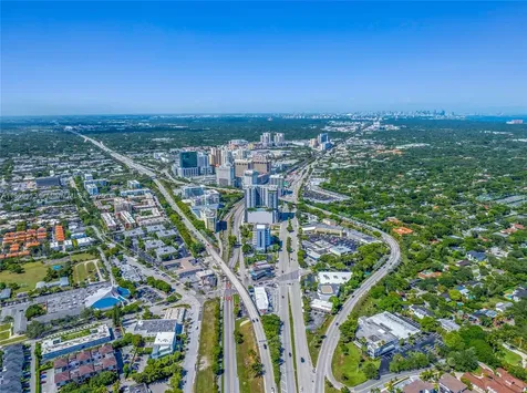 9855 S Dixie Highway Pinecrest FL 33156
