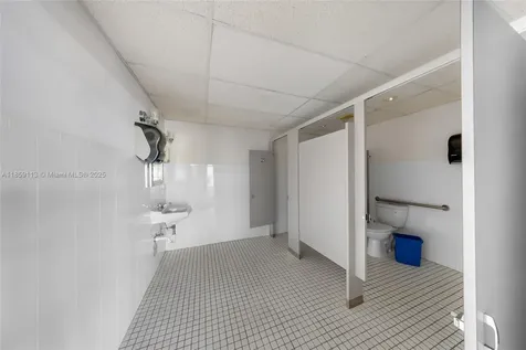 9855 S Dixie Highway Pinecrest FL 33156