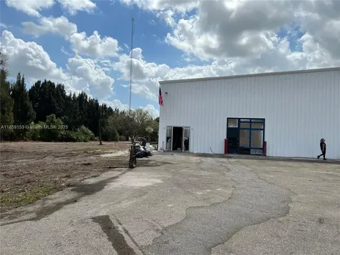 14961 Sr W78 Moore Haven FL 33471