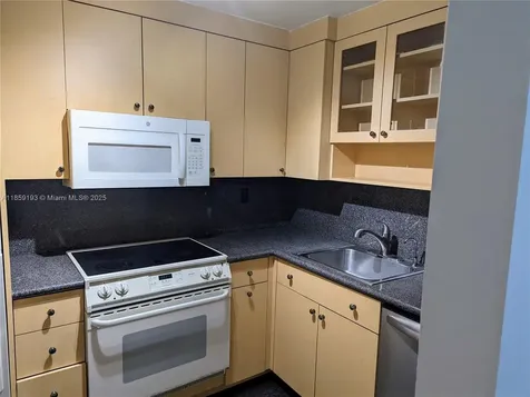3304 Virginia Street Miami FL 33133