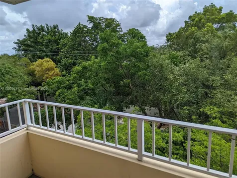 3304 Virginia Street Miami FL 33133