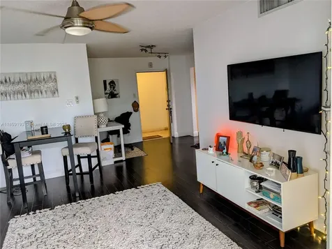 3304 Virginia Street Miami FL 33133