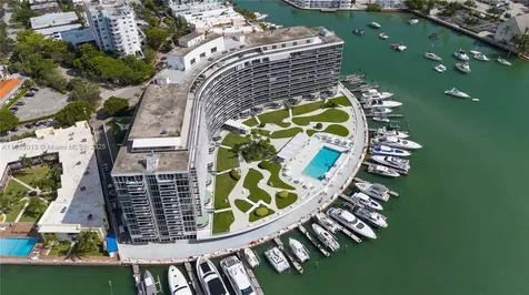 900 Bay Drive Miami Beach FL 33141