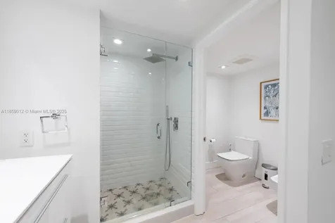 181 Crandon Boulevard Key Biscayne FL 33149