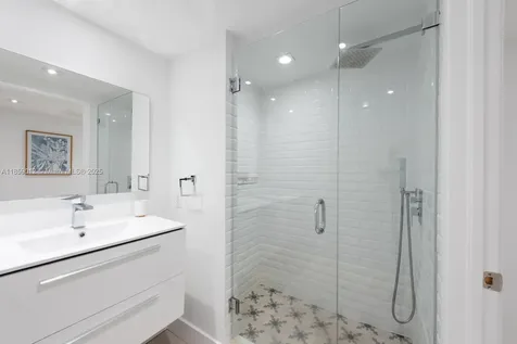 181 Crandon Boulevard Key Biscayne FL 33149