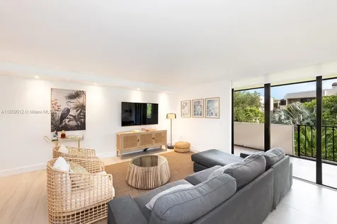 181 Crandon Boulevard Key Biscayne FL 33149