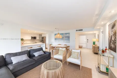 181 Crandon Boulevard Key Biscayne FL 33149