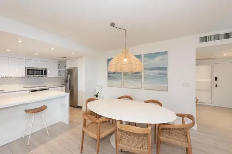 181 Crandon Boulevard Key Biscayne FL 33149