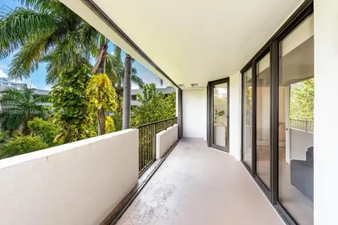 181 Crandon Boulevard Key Biscayne FL 33149