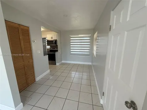 6218 Rodman Street Hollywood FL 33023