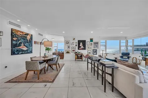 5255 Collins Avenue Miami Beach FL 33140