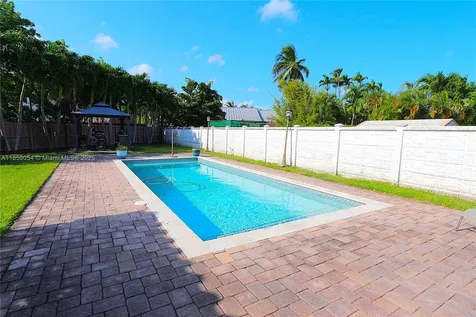12246 SW 1st Street Miami FL 33184
