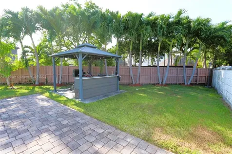 12246 SW 1st Street Miami FL 33184