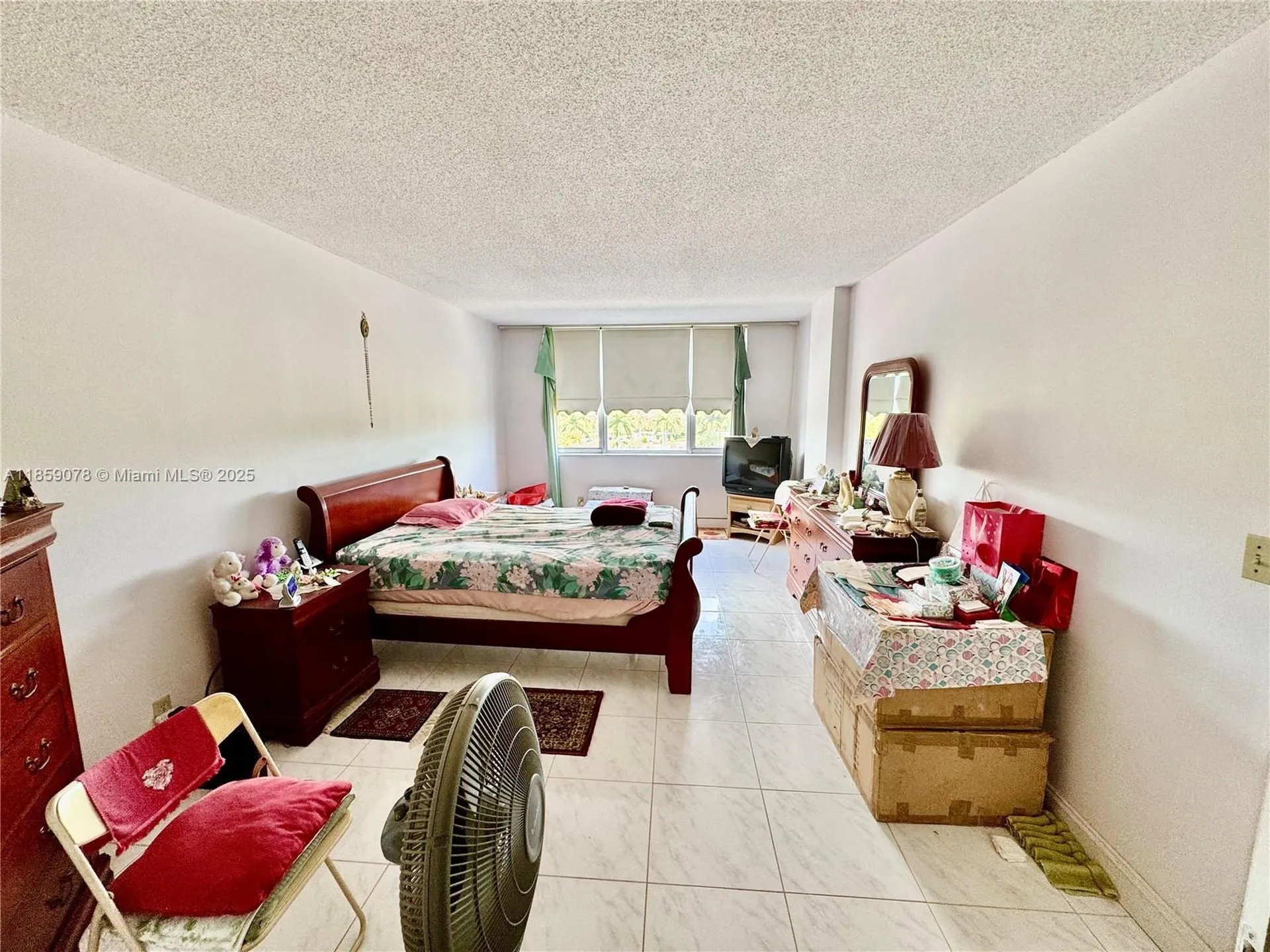 4400 Hillcrest Drive Hollywood FL 33021