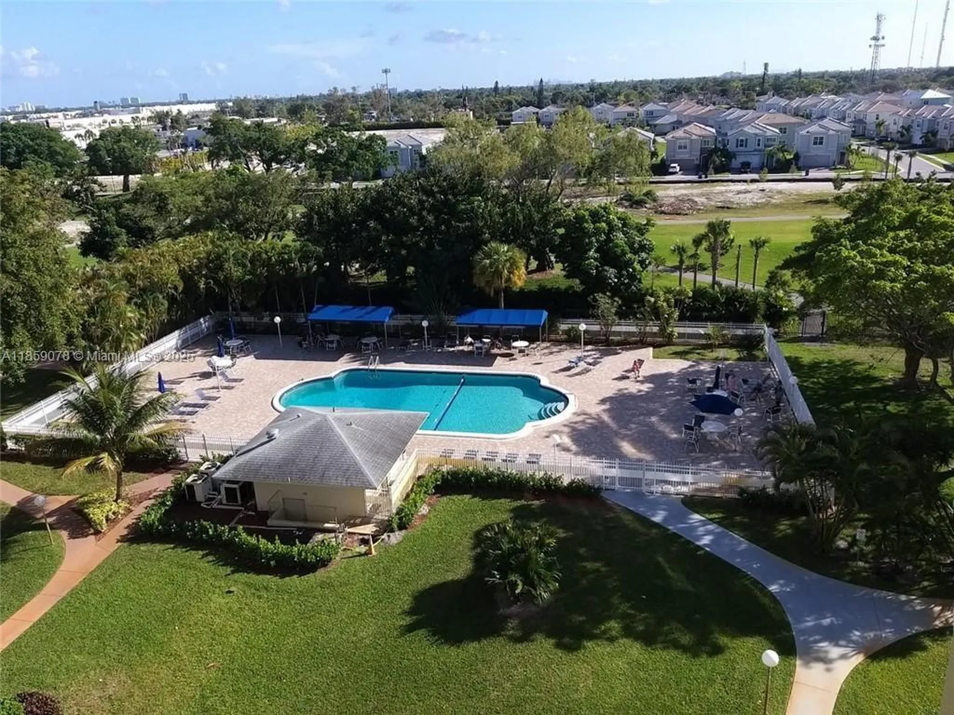 4400 Hillcrest Drive Hollywood FL 33021