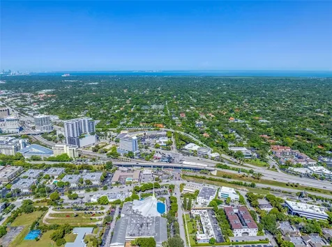 9855 S Dixie Highway Pinecrest FL 33156