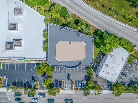 9855 S Dixie Highway Pinecrest FL 33156