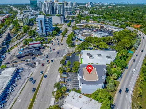 9855 S Dixie Highway Pinecrest FL 33156