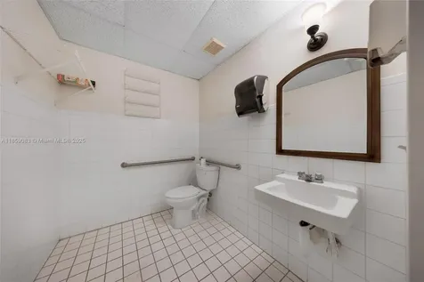 9855 S Dixie Highway Pinecrest FL 33156