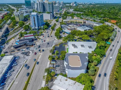 9855 S Dixie Highway Pinecrest FL 33156