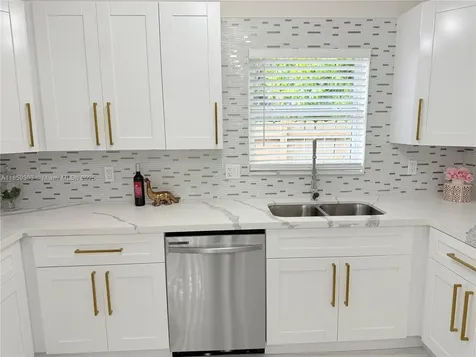 2339 NW 13th Street Fort Lauderdale FL 33311