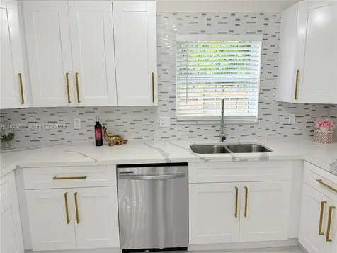 2339 NW 13th Street Fort Lauderdale FL 33311