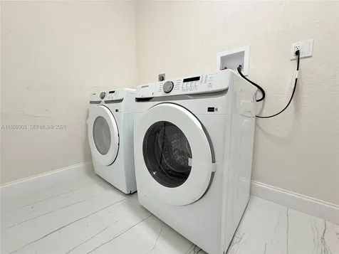 2339 NW 13th Street Fort Lauderdale FL 33311