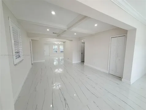 2339 NW 13th Street Fort Lauderdale FL 33311