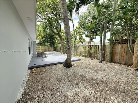 2339 NW 13th Street Fort Lauderdale FL 33311