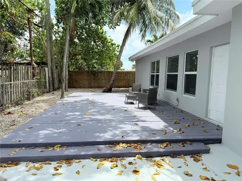 2339 NW 13th Street Fort Lauderdale FL 33311