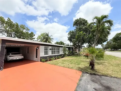 2339 NW 13th Street Fort Lauderdale FL 33311