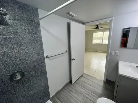 8821 Wiles Road Coral Springs FL 33067