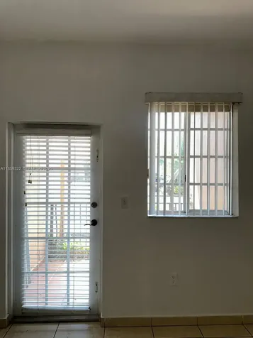 17415 NW 75th Place Hialeah FL 33015